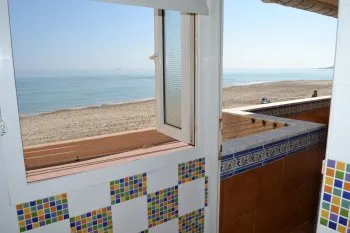 3 dormitorios primerisima linea al mar mediterraneo, completamente equipado